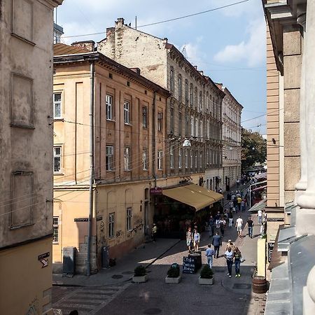 Park Plus Apart Apartment Lviv Exterior photo